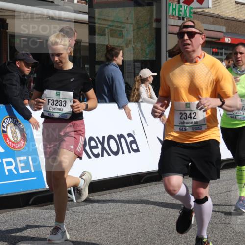 15.09.2024 - PSD Bank Halbmarathon Michael Strokosch http://msf.ph/oto/7076031 15.09.2024 12:16:35 Ziel 2342, 2396, 2911, 3097, 3140, 3233, 3474 meine-sportfotos.de