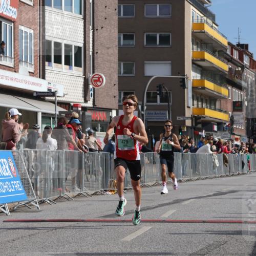 15.09.2024 - PSD Bank Halbmarathon Michael Strokosch http://msf.ph/oto/7076033 15.09.2024 11:08:06 Ziel 403, 408, 479, 483 meine-sportfotos.de