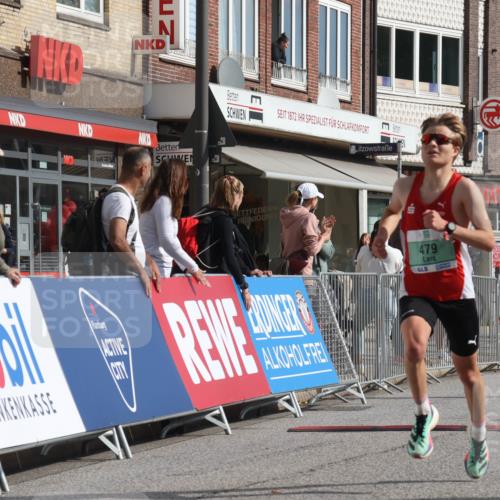 15.09.2024 - PSD Bank Halbmarathon Michael Strokosch http://msf.ph/oto/7076037 15.09.2024 11:08:07 Ziel 403, 408, 479, 483 meine-sportfotos.de