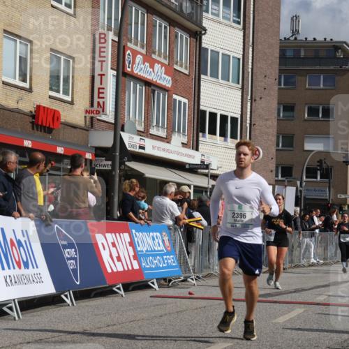 15.09.2024 - PSD Bank Halbmarathon Michael Strokosch http://msf.ph/oto/7076044 15.09.2024 12:16:38 Ziel 2342, 2396, 2911, 3097, 3102, 3140, 3233, 3474, 3493, 3494 meine-sportfotos.de