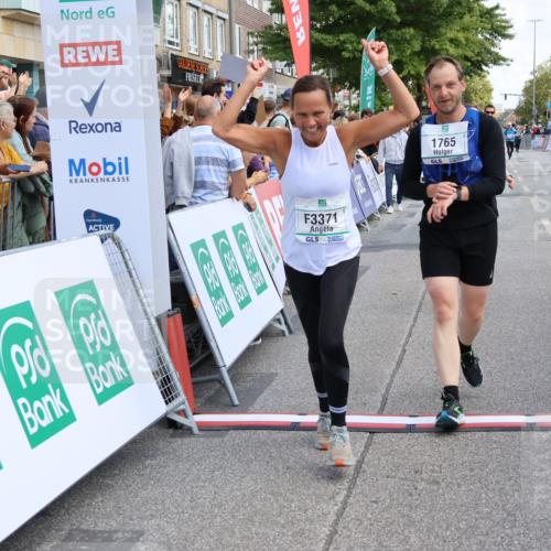15.09.2024 - PSD Bank Halbmarathon Strokosch-Dieckow http://msf.ph/oto/7076090 15.09.2024 12:24:35 Ziel 1765, 1997, 2081, 2527, 3008, 3256, 3339, 3371, 3452, 3543 meine-sportfotos.de