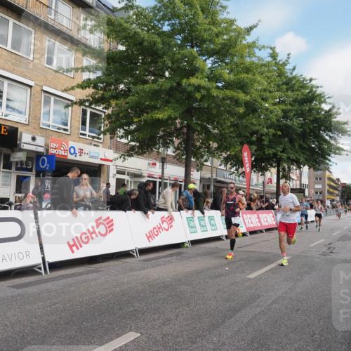 15.09.2024 - PSD Bank Halbmarathon Miley Keyser http://msf.ph/oto/7076118 15.09.2024 11:32:37 Ziel 731, 936, 1084, 1122, 1135, 1141, 1447, 2478, 2608, 2649 meine-sportfotos.de