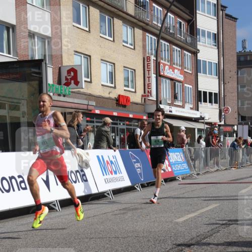 15.09.2024 - PSD Bank Halbmarathon Michael Strokosch http://msf.ph/oto/7076126 15.09.2024 11:08:16 Ziel 403, 474, 475, 479, 483, 491, 493 meine-sportfotos.de