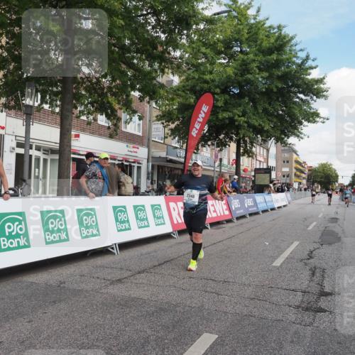 15.09.2024 - PSD Bank Halbmarathon Miley Keyser http://msf.ph/oto/7076152 15.09.2024 12:34:18 Ziel 2348, 3409 meine-sportfotos.de