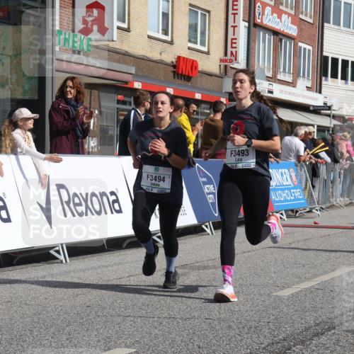 15.09.2024 - PSD Bank Halbmarathon Michael Strokosch http://msf.ph/oto/7076153 15.09.2024 12:16:45 Ziel 2117, 2342, 2396, 2526, 3102, 3109, 3140, 3193, 3233, 3474, 3493, 3494, 3558 meine-sportfotos.de