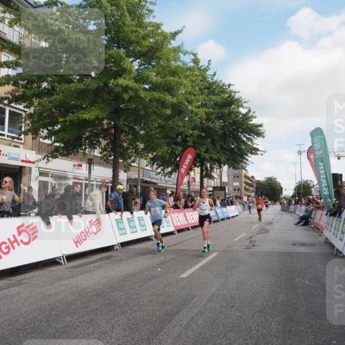 15.09.2024 - PSD Bank Halbmarathon Miley Keyser http://msf.ph/oto/7076165 15.09.2024 11:32:40 Ziel 731, 762, 936, 1084, 1122, 1135, 1141, 1447, 2478, 2608, 2649 meine-sportfotos.de