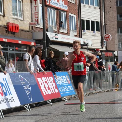 15.09.2024 - PSD Bank Halbmarathon Michael Strokosch http://msf.ph/oto/7076171 15.09.2024 11:08:22 Ziel 403, 474, 475, 491, 493, 1076 meine-sportfotos.de