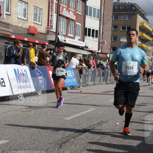 15.09.2024 - PSD Bank Halbmarathon Michael Strokosch http://msf.ph/oto/7076188 15.09.2024 12:16:48 Ziel 1157, 2117, 2270, 2277, 2396, 2526, 3102, 3109, 3118, 3140, 3193, 3493, 3494, 3558 meine-sportfotos.de