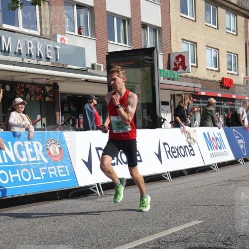 15.09.2024 - PSD Bank Halbmarathon Michael Strokosch http://msf.ph/oto/7076197 15.09.2024 11:08:23 Ziel 474, 475, 491, 493, 1076 meine-sportfotos.de