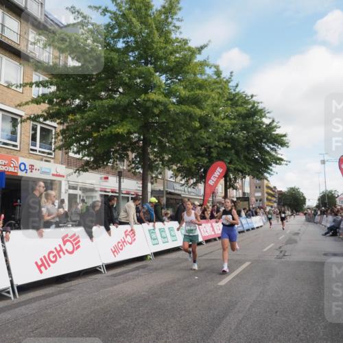 15.09.2024 - PSD Bank Halbmarathon Miley Keyser http://msf.ph/oto/7076209 15.09.2024 11:32:45 Ziel 718, 762, 927, 936, 1059, 1084, 1122, 1141, 1447, 2608, 2649 meine-sportfotos.de