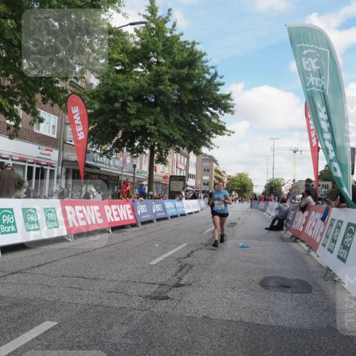 15.09.2024 - PSD Bank Halbmarathon Miley Keyser http://msf.ph/oto/7076211 15.09.2024 12:34:25 Ziel 1716, 2348, 3409 meine-sportfotos.de