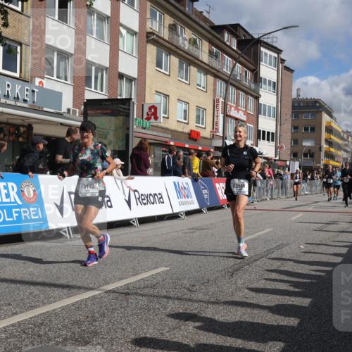 15.09.2024 - PSD Bank Halbmarathon Michael Strokosch http://msf.ph/oto/7076220 15.09.2024 12:16:50 Ziel 1157, 2117, 2270, 2277, 2396, 2526, 2969, 3102, 3109, 3118, 3140, 3193, 3493, 3494, 3558 meine-sportfotos.de