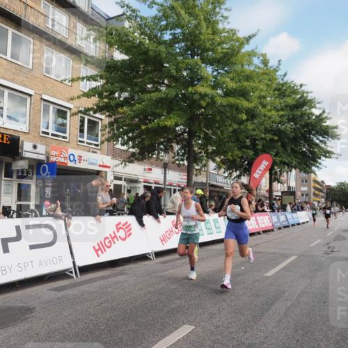 15.09.2024 - PSD Bank Halbmarathon Miley Keyser http://msf.ph/oto/7076234 15.09.2024 11:32:46 Ziel 718, 762, 927, 936, 1059, 1084, 1122, 1141, 1164, 1447, 2608, 2649 meine-sportfotos.de