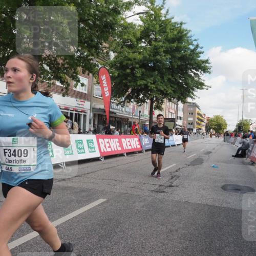 15.09.2024 - PSD Bank Halbmarathon Miley Keyser http://msf.ph/oto/7076255 15.09.2024 12:34:27 Ziel 1716, 2348, 3409 meine-sportfotos.de