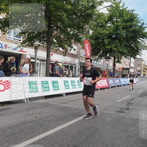15.09.2024 - PSD Bank Halbmarathon Miley Keyser http://msf.ph/oto/7076296 15.09.2024 12:34:28 Ziel 1716, 2348, 3409 meine-sportfotos.de