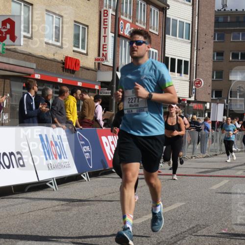 15.09.2024 - PSD Bank Halbmarathon Michael Strokosch http://msf.ph/oto/7076304 15.09.2024 12:16:58 Ziel 1157, 1596, 2117, 2270, 2277, 2526, 2686, 2969, 3102, 3109, 3118, 3130, 3193, 3250, 3403, 3507, 3558 meine-sportfotos.de