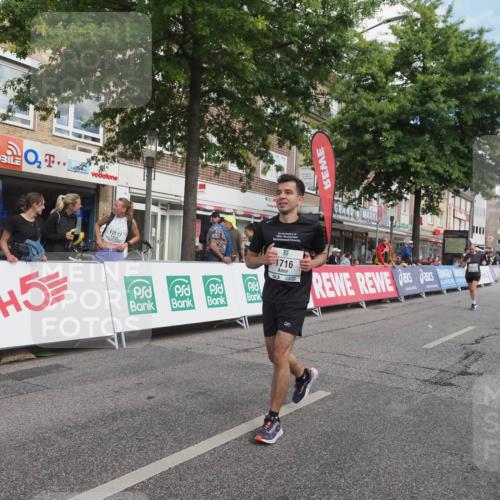 15.09.2024 - PSD Bank Halbmarathon Miley Keyser http://msf.ph/oto/7076305 15.09.2024 12:34:28 Ziel 1716, 2348, 3409 meine-sportfotos.de