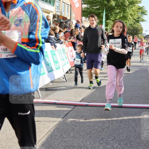 15.09.2024 - PSD Bank Halbmarathon Strokosch-Dieckow http://msf.ph/oto/7076316 15.09.2024 10:30:05 Ziel 3, 15, 46, 60, 63, 74, 127, 164, 168, 171, 185, 218, 225, 246, 286 meine-sportfotos.de