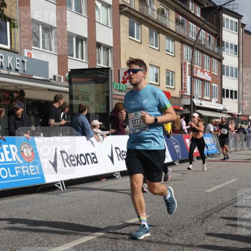 15.09.2024 - PSD Bank Halbmarathon Michael Strokosch http://msf.ph/oto/7076318 15.09.2024 12:16:59 Ziel 792, 1157, 1596, 2117, 2270, 2277, 2526, 2686, 2969, 3109, 3118, 3130, 3193, 3250, 3403, 3507, 3558 meine-sportfotos.de