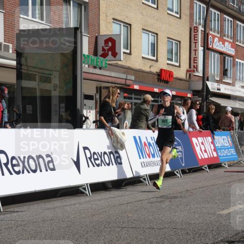 15.09.2024 - PSD Bank Halbmarathon Michael Strokosch http://msf.ph/oto/7076338 15.09.2024 11:08:40 Ziel 477, 487, 562, 807, 1076 meine-sportfotos.de