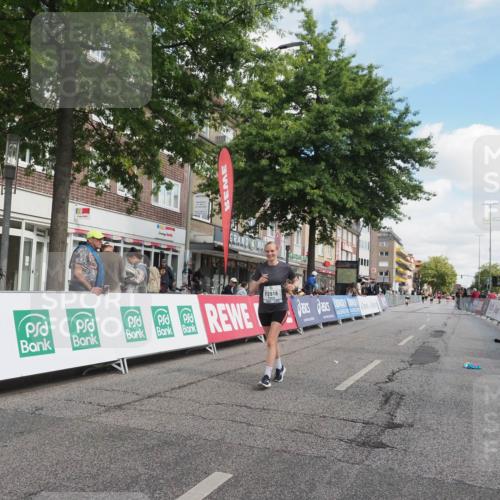 15.09.2024 - PSD Bank Halbmarathon Miley Keyser http://msf.ph/oto/7076340 15.09.2024 12:34:32 Ziel 1716, 2348, 2918, 3409 meine-sportfotos.de