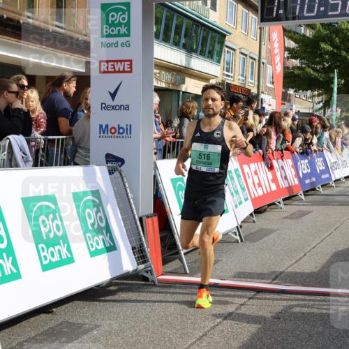 15.09.2024 - PSD Bank Halbmarathon Strokosch-Dieckow http://msf.ph/oto/7076346 15.09.2024 11:11:43 Ziel 515, 516, 548 meine-sportfotos.de