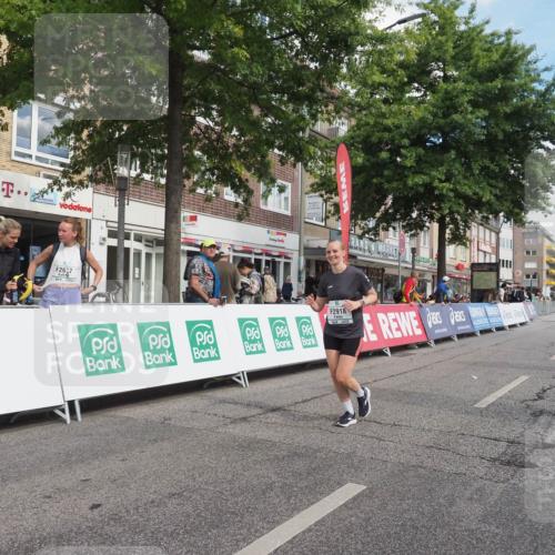 15.09.2024 - PSD Bank Halbmarathon Miley Keyser http://msf.ph/oto/7076364 15.09.2024 12:34:32 Ziel 1716, 2348, 2918, 3409 meine-sportfotos.de