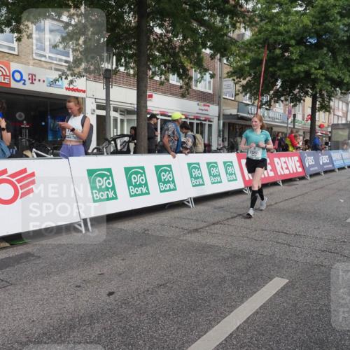 15.09.2024 - PSD Bank Halbmarathon Miley Keyser http://msf.ph/oto/7076375 15.09.2024 12:34:48 Ziel 2438, 2918, 3151, 3251, 3273, 3485 meine-sportfotos.de