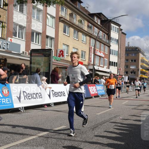 15.09.2024 - PSD Bank Halbmarathon Michael Strokosch http://msf.ph/oto/7076376 15.09.2024 12:17:04 Ziel 792, 1157, 1596, 2117, 2270, 2277, 2305, 2306, 2686, 2969, 3109, 3118, 3130, 3250, 3403, 3425, 3507 meine-sportfotos.de