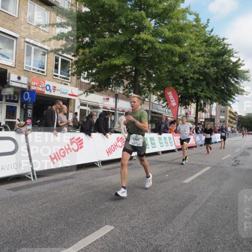 15.09.2024 - PSD Bank Halbmarathon Miley Keyser http://msf.ph/oto/7076412 15.09.2024 11:33:00 Ziel 718, 762, 927, 1055, 1059, 1127, 1164, 1176, 1580 meine-sportfotos.de