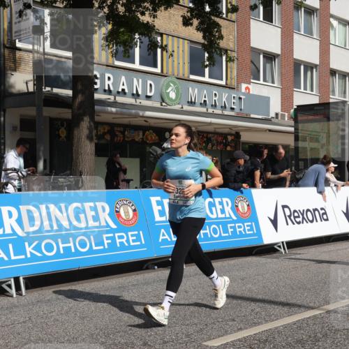 15.09.2024 - PSD Bank Halbmarathon Michael Strokosch http://msf.ph/oto/7076415 15.09.2024 12:17:06 Ziel 792, 1157, 1596, 2270, 2277, 2305, 2306, 2686, 2969, 3118, 3130, 3250, 3403, 3425, 3507 meine-sportfotos.de