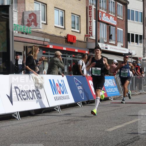 15.09.2024 - PSD Bank Halbmarathon Michael Strokosch http://msf.ph/oto/7076417 15.09.2024 11:08:51 Ziel 496, 525, 807 meine-sportfotos.de