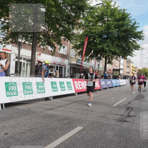 15.09.2024 - PSD Bank Halbmarathon Miley Keyser http://msf.ph/oto/7076419 15.09.2024 12:34:52 Ziel 2438, 3151, 3251, 3273, 3485 meine-sportfotos.de