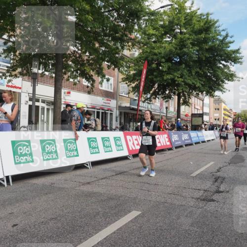 15.09.2024 - PSD Bank Halbmarathon Miley Keyser http://msf.ph/oto/7076423 15.09.2024 12:34:52 Ziel 2438, 3151, 3251, 3273, 3485 meine-sportfotos.de