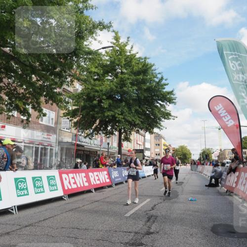 15.09.2024 - PSD Bank Halbmarathon Miley Keyser http://msf.ph/oto/7076437 15.09.2024 12:34:53 Ziel 2438, 3151, 3251, 3273, 3485 meine-sportfotos.de