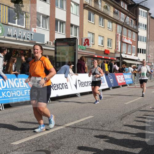 15.09.2024 - PSD Bank Halbmarathon Michael Strokosch http://msf.ph/oto/7076443 15.09.2024 12:17:07 Ziel 792, 1157, 1596, 2270, 2277, 2305, 2306, 2686, 2931, 2932, 2969, 3118, 3130, 3250, 3403, 3425, 3507 meine-sportfotos.de