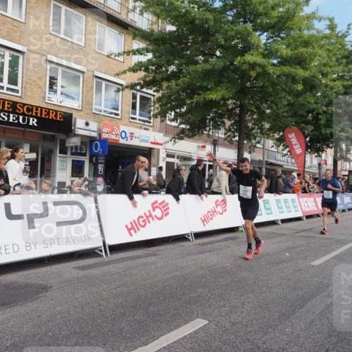 15.09.2024 - PSD Bank Halbmarathon Miley Keyser http://msf.ph/oto/7076452 15.09.2024 11:33:02 Ziel 718, 927, 1055, 1059, 1127, 1164, 1176, 1580 meine-sportfotos.de