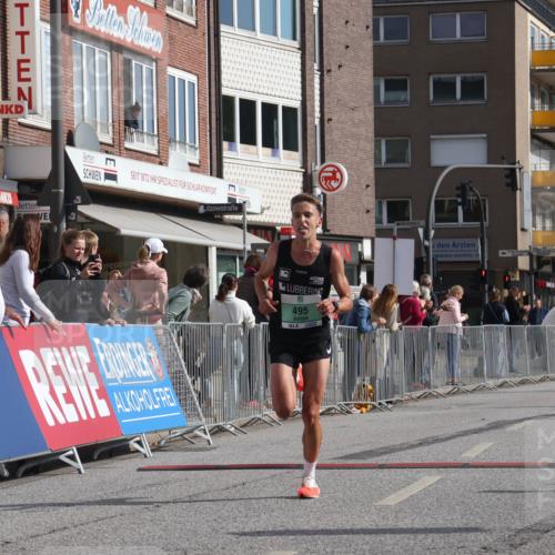 15.09.2024 - PSD Bank Halbmarathon Michael Strokosch http://msf.ph/oto/7076461 15.09.2024 11:09:00 Ziel 495, 496, 510, 525 meine-sportfotos.de
