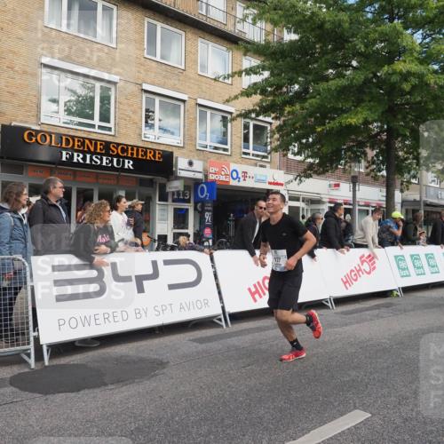 15.09.2024 - PSD Bank Halbmarathon Miley Keyser http://msf.ph/oto/7076475 15.09.2024 11:33:03 Ziel 718, 927, 1055, 1059, 1127, 1164, 1176, 1580 meine-sportfotos.de