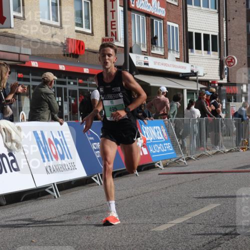15.09.2024 - PSD Bank Halbmarathon Michael Strokosch http://msf.ph/oto/7076478 15.09.2024 11:09:01 Ziel 495, 496, 510, 525, 529 meine-sportfotos.de