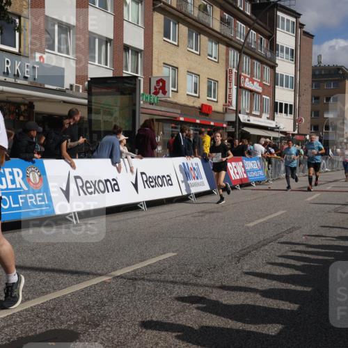 15.09.2024 - PSD Bank Halbmarathon Michael Strokosch http://msf.ph/oto/7076503 15.09.2024 12:17:10 Ziel 792, 1596, 2282, 2305, 2306, 2686, 2931, 2932, 2969, 3130, 3250, 3403, 3425, 3507 meine-sportfotos.de