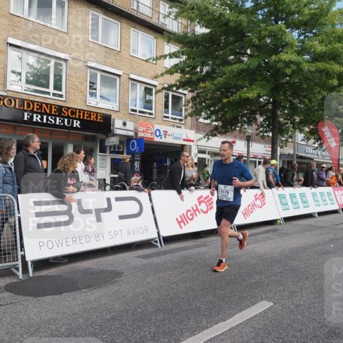 15.09.2024 - PSD Bank Halbmarathon Miley Keyser http://msf.ph/oto/7076505 15.09.2024 11:33:04 Ziel 718, 1055, 1059, 1127, 1164, 1176, 1580 meine-sportfotos.de