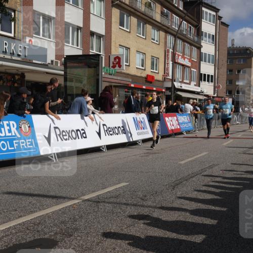 15.09.2024 - PSD Bank Halbmarathon Michael Strokosch http://msf.ph/oto/7076506 15.09.2024 12:17:10 Ziel 792, 1596, 2282, 2305, 2306, 2686, 2931, 2932, 2969, 3130, 3250, 3403, 3425, 3507 meine-sportfotos.de