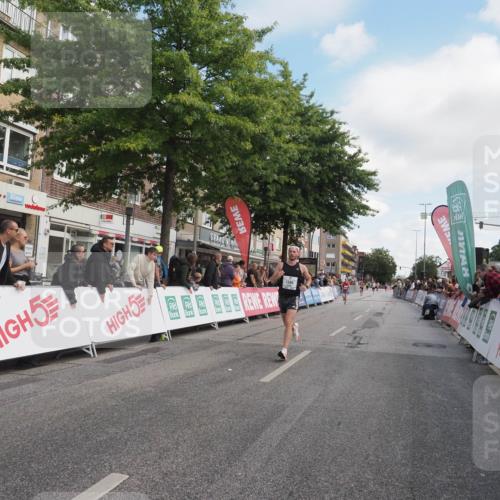 15.09.2024 - PSD Bank Halbmarathon Miley Keyser http://msf.ph/oto/7076530 15.09.2024 11:33:11 Ziel 634, 921, 1127, 1176, 1580 meine-sportfotos.de