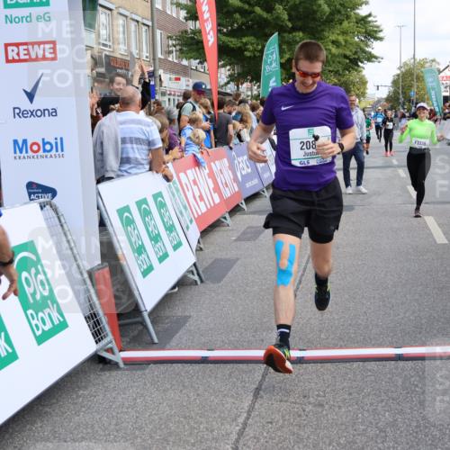 15.09.2024 - PSD Bank Halbmarathon Strokosch-Dieckow http://msf.ph/oto/7076541 15.09.2024 12:24:38 Ziel 1765, 1997, 2081, 2527, 3008, 3256, 3339, 3371, 3452, 3543 meine-sportfotos.de