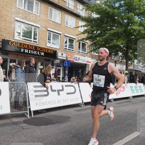 15.09.2024 - PSD Bank Halbmarathon Miley Keyser http://msf.ph/oto/7076567 15.09.2024 11:33:13 Ziel 634, 921, 1176, 1580, 2606 meine-sportfotos.de