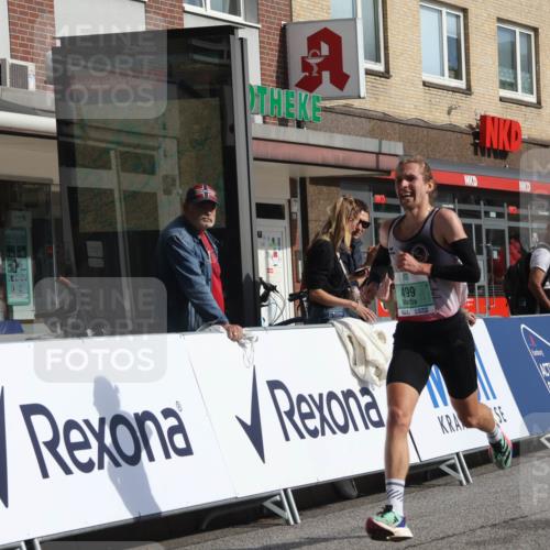 15.09.2024 - PSD Bank Halbmarathon Michael Strokosch http://msf.ph/oto/7076572 15.09.2024 11:09:12 Ziel 495, 499, 510, 529 meine-sportfotos.de