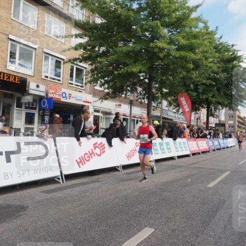 15.09.2024 - PSD Bank Halbmarathon Miley Keyser http://msf.ph/oto/7076592 15.09.2024 11:33:18 Ziel 634, 921, 930, 955, 1580, 2606, 2609 meine-sportfotos.de