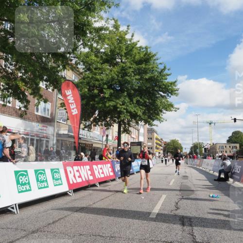 15.09.2024 - PSD Bank Halbmarathon Miley Keyser http://msf.ph/oto/7076620 15.09.2024 12:35:17 Ziel 2207, 2324, 2444, 3335 meine-sportfotos.de