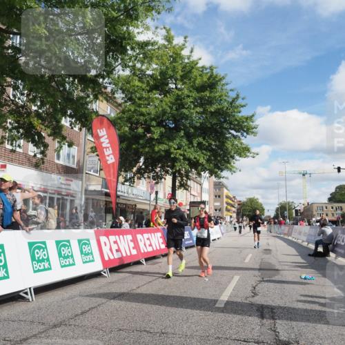 15.09.2024 - PSD Bank Halbmarathon Miley Keyser http://msf.ph/oto/7076629 15.09.2024 12:35:17 Ziel 2207, 2324, 2444, 3335 meine-sportfotos.de